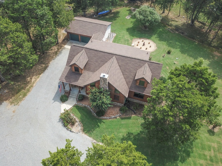 Sold $759,900 • Co-Listing Agent