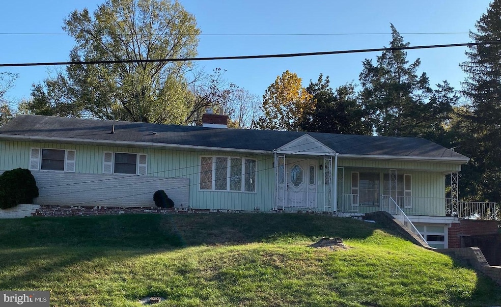 9415 Tuckerman St, Lanham, MD 20706 - photo 1