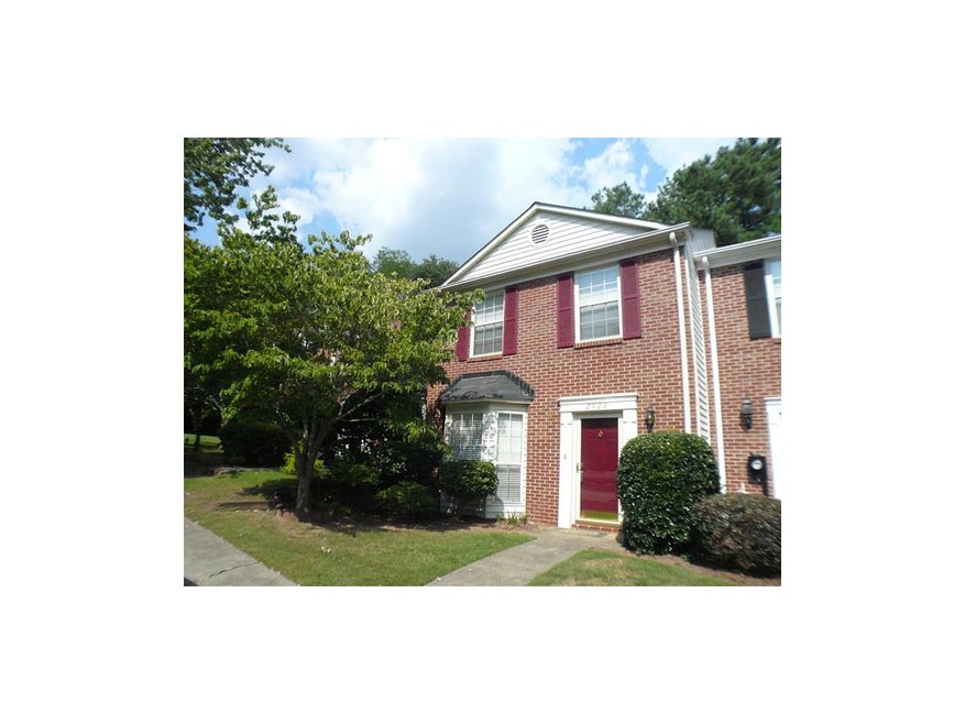 2923 Lexington Trace Dr SE unit 1, Smyrna, GA 30080 - photo 1