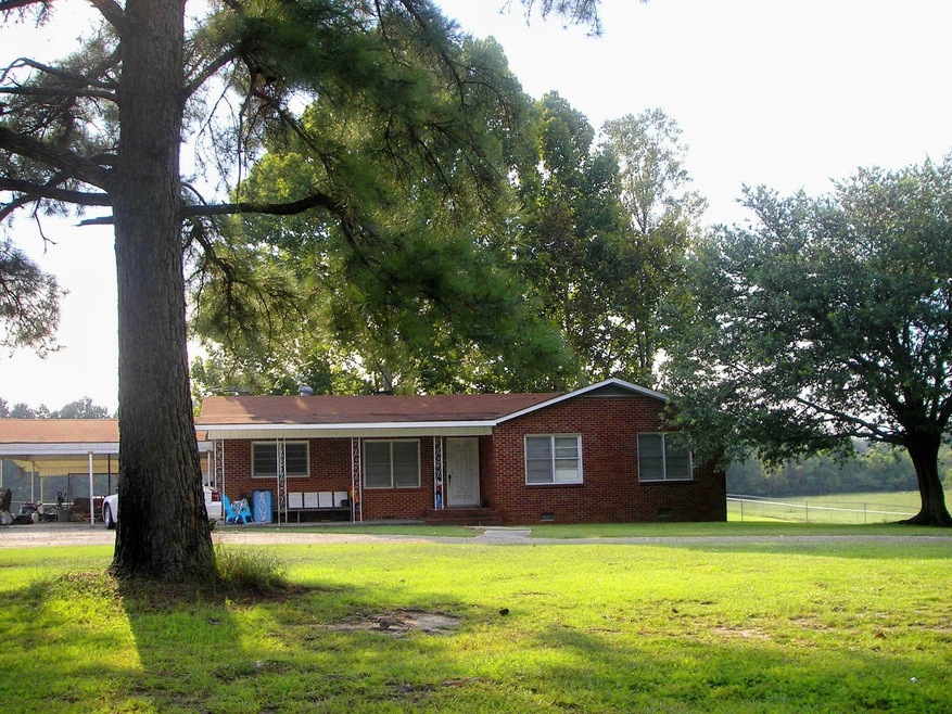 88 Dry Swamp Rd, Laurel, MS 39443 - photo 1