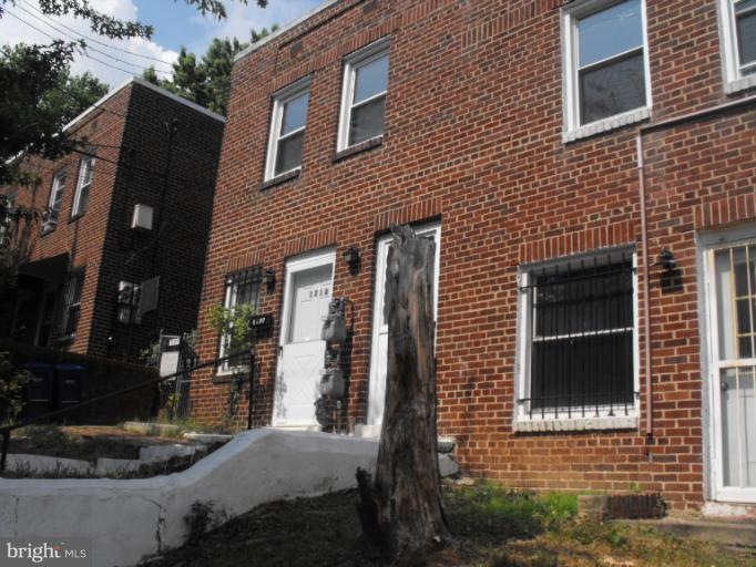 121 53rd St SE unit A B, Washington, DC 20019 - photo 1