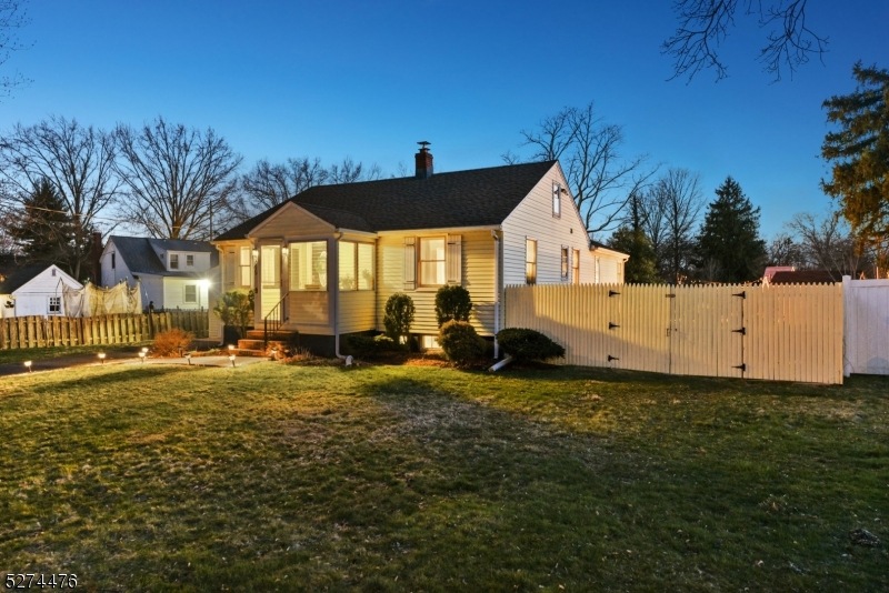 265 Lawrence Ave unit 269, North Plainfield, NJ 07063 - photo 1