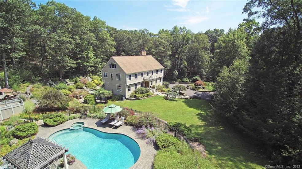 356 Black Rock Turnpike, Redding, CT 06896 - photo 1