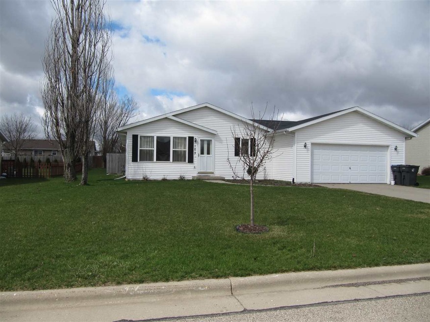 103 Debbie Dr, Evansville, WI 53536 - photo 1