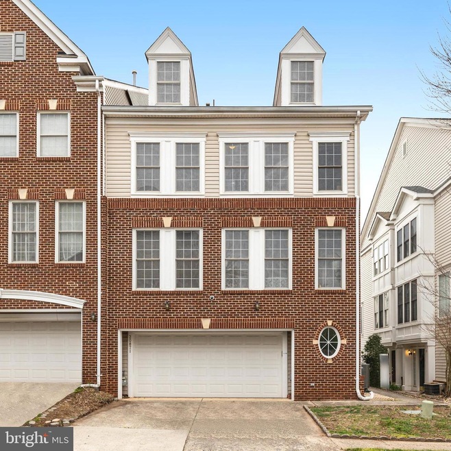 20871 Cosworth Terrace, Sterling, VA 20165 - photo 1