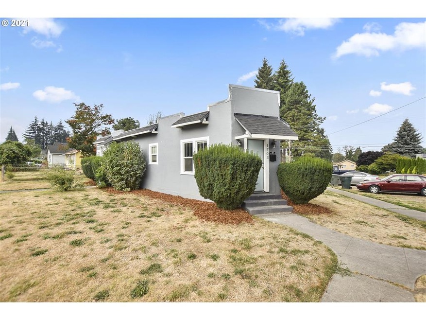 157 17th Ave, Long View, WA 98632 - photo 1