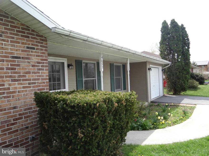 14653 Sherwood Dr, Greencastle, PA 17225 - photo 1