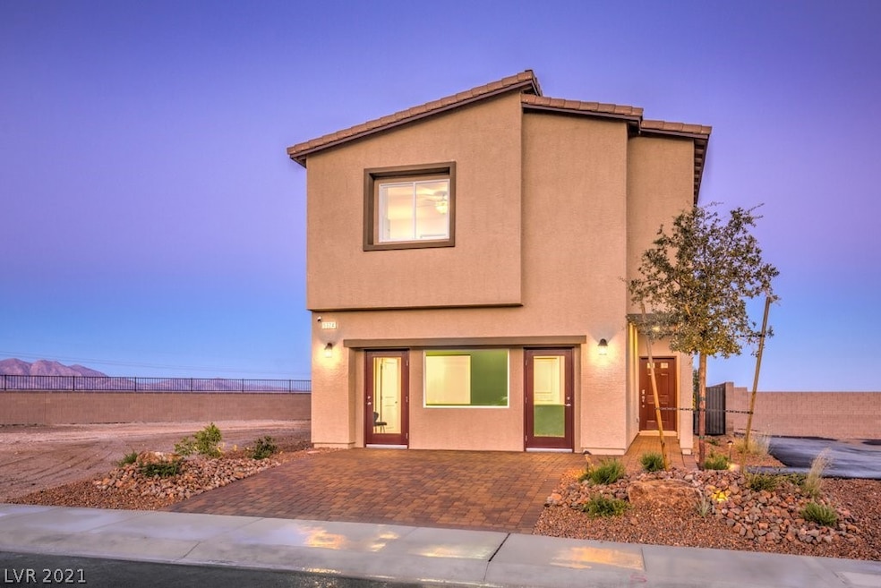 Photo is of the 1865 Plan Model Home- NOT THE ACTUAL HOME FOR SALE