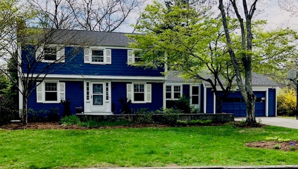 3 Laurel Ln, Barrington, RI 02806 - photo 1