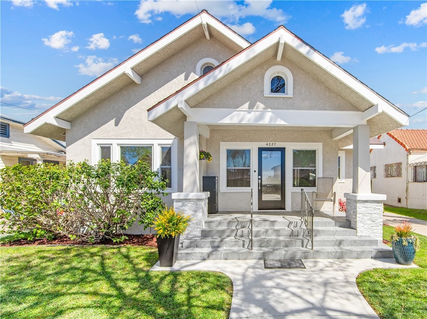 Sold $1,600,000 • Co-Listing Agent