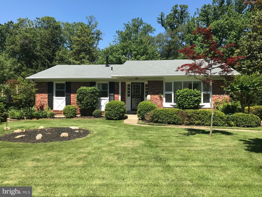 14204 Arctic Ave, Rockville, MD 20853 - photo 1