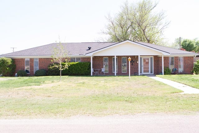 807 New Castle Ct, Odessa, TX 79764 - photo 1