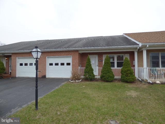 18013 Par Three Dr, Hagerstown, MD 21740 - photo 1