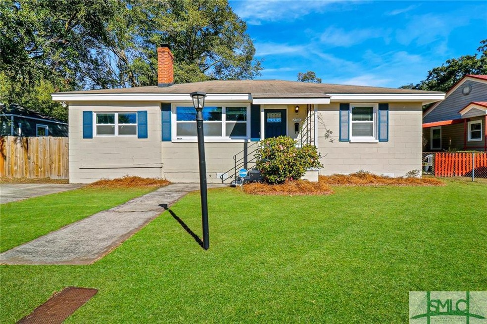 2306 E 38th St, Savannah, GA 31404 - photo 1