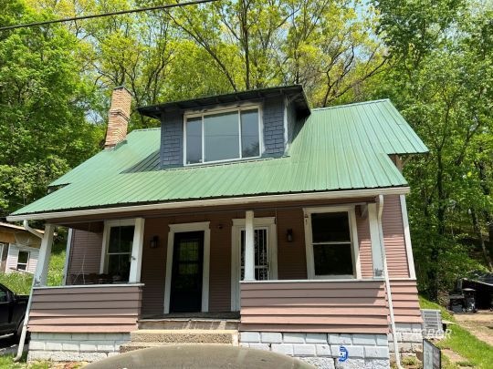 718 West St, Logan, OH 43138 - photo 1