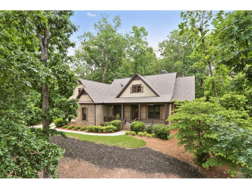 Beautiful landscaped at front of home