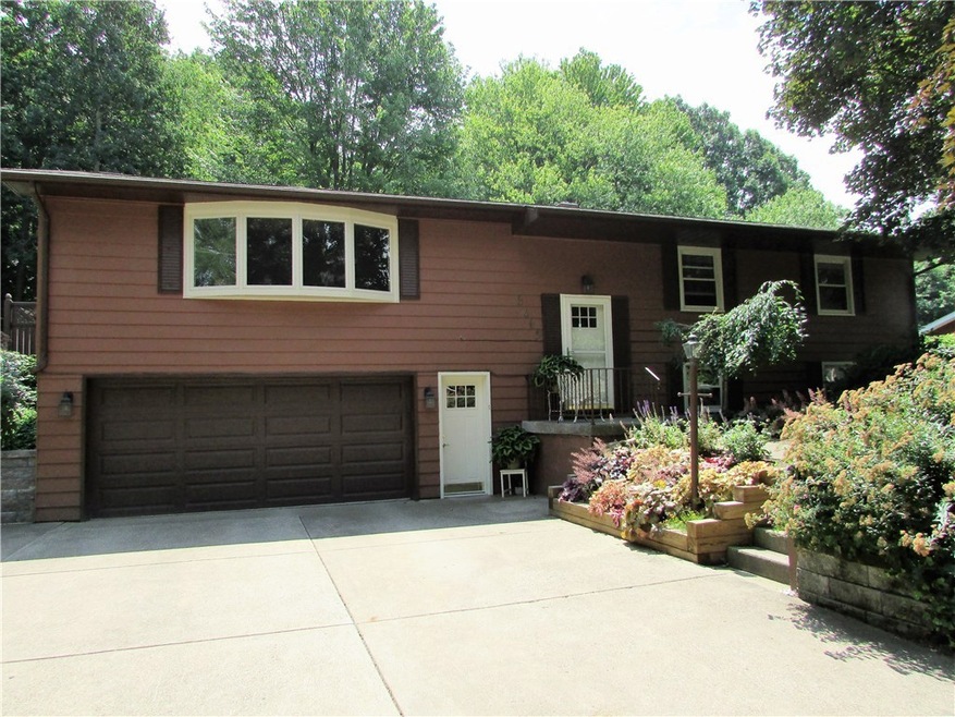 3469 Pond View Dr, Erie, PA 16506 - photo 1