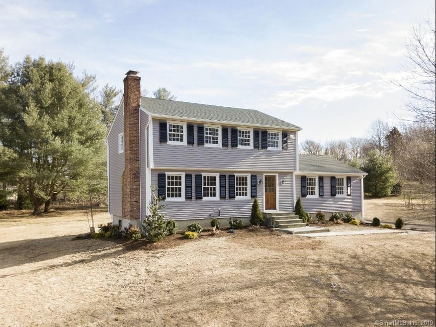 118 Walnut Grove Rd, Ridgefield, CT 06877 - photo 1