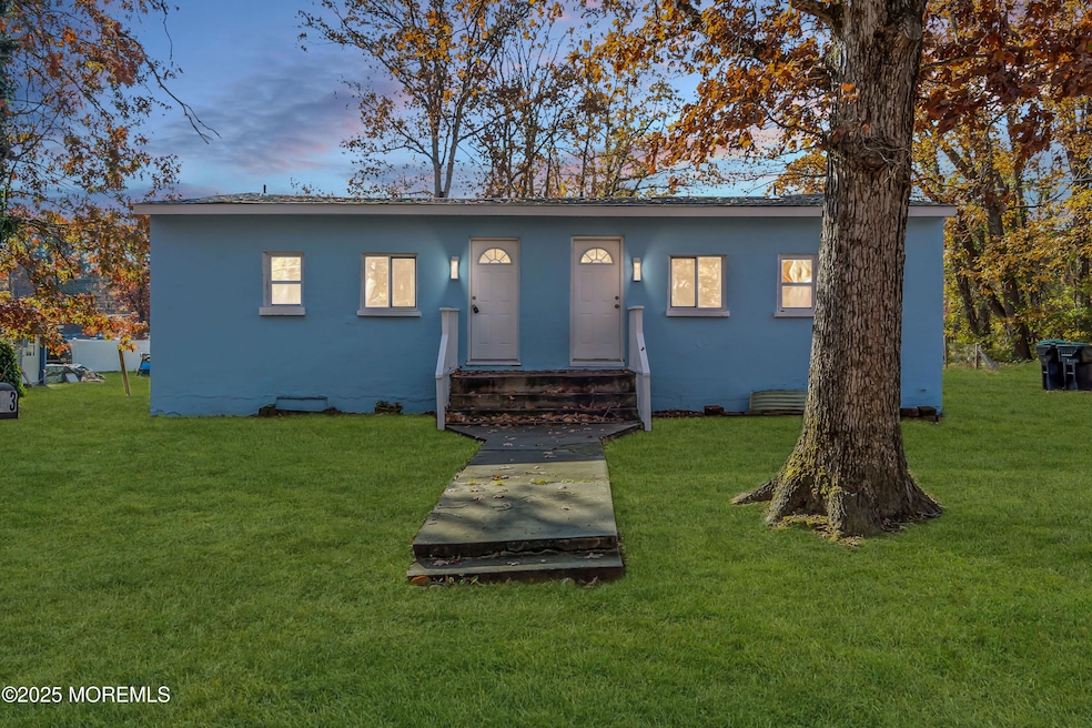 243 Camden Ave, Atco, NJ 08004 - photo 1