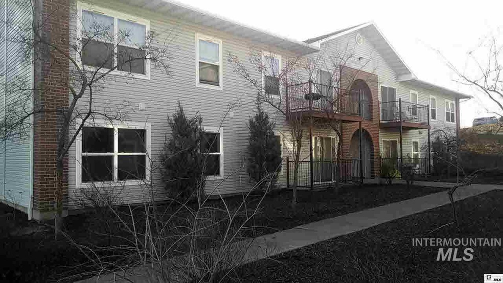 131 Baker St, Moscow, ID 83843 - photo 1