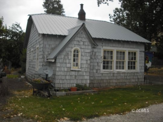 824 Center St, Lakeview, OR 97630 - photo 1