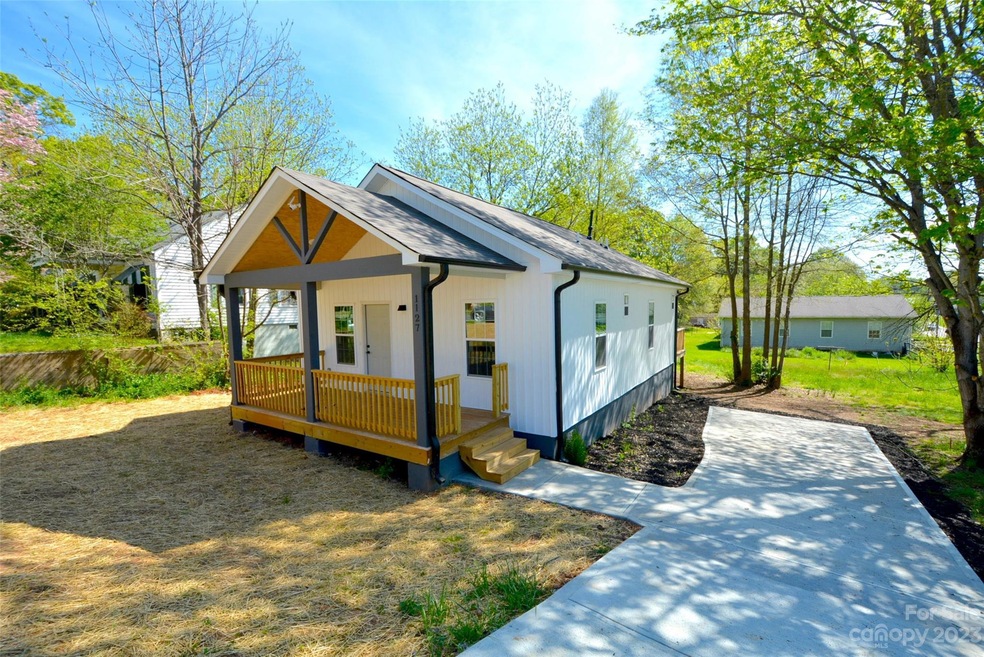 1127 4th St, Statesville, NC 28677 - photo 1