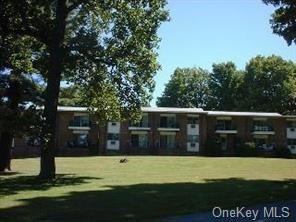 675 N Route 6 Rd unit E-10, Carmel, NY 10541 - photo 1