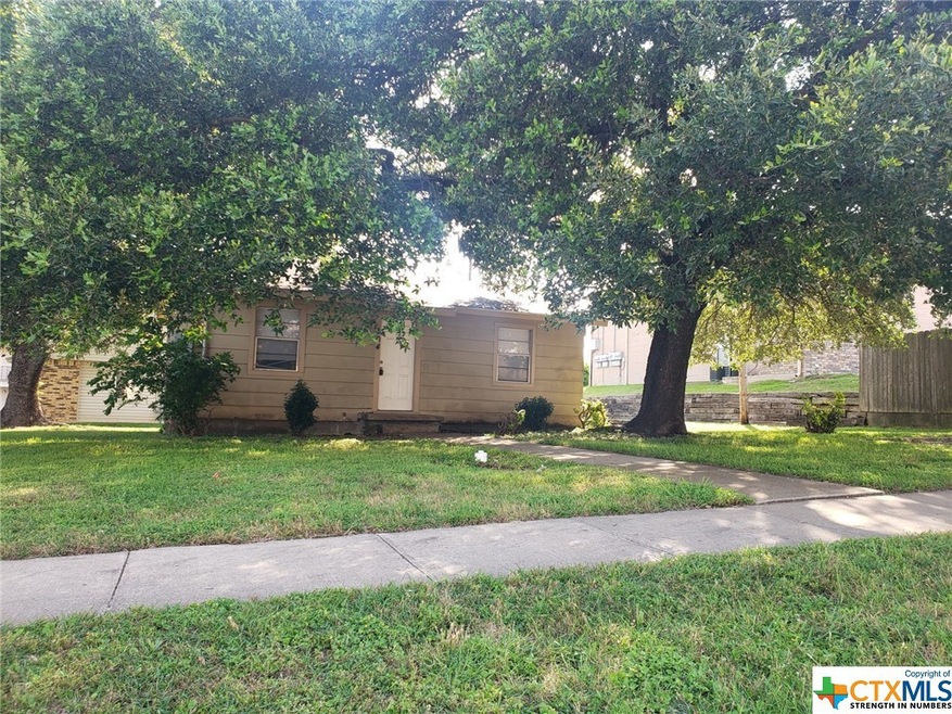 104 W Truman Ave, Copperas Cove, TX 76522 - photo 1