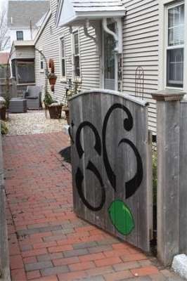 86 Lime St, Newburyport, MA 01950 - photo 1