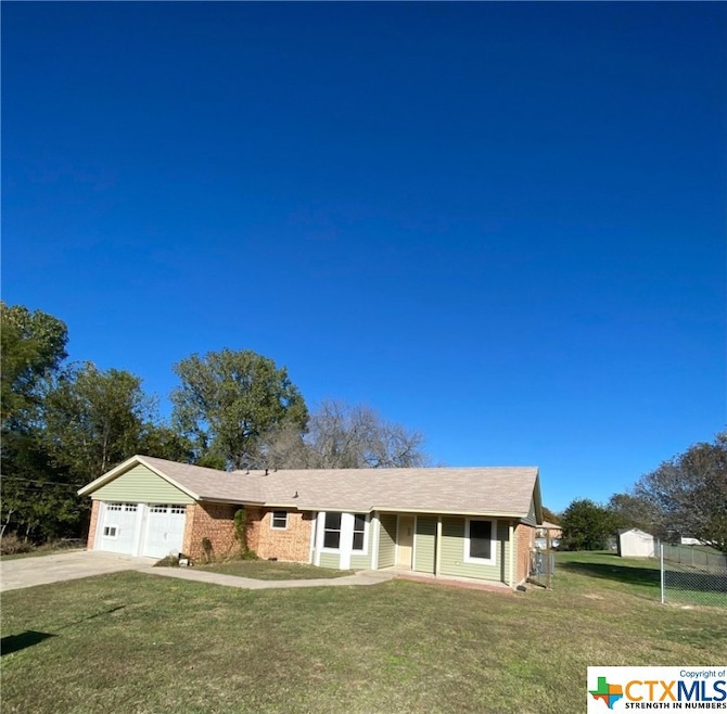 183 Hawk Ln, Kempner, TX 76539 - photo 1