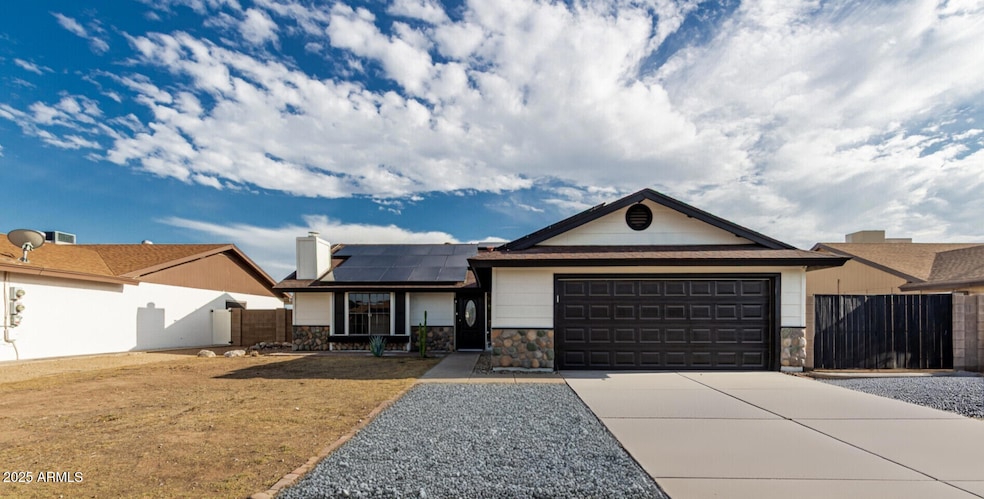 6333 W Monte Cristo Ave, Glendale, AZ 85306 - photo 1