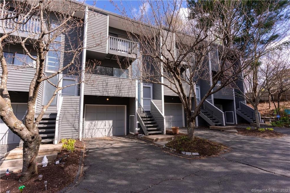 18 Hudson St unit 17, Bethel, CT 06801 - photo 1