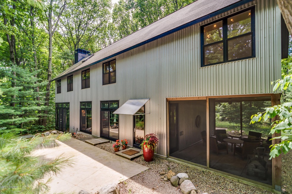 001-A Home in Harbert by the Beach
