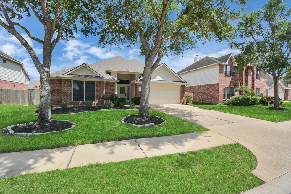 3607 Harewood Ct, Pearland, TX 77584 - photo 1