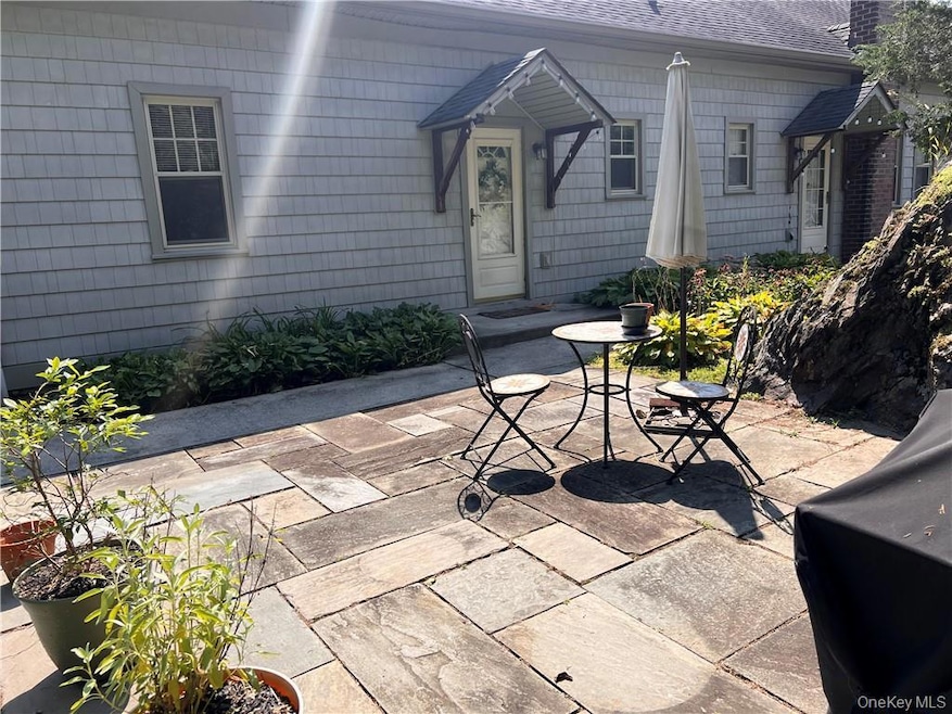 For Rent $2,000/month • Co-Listing Agent