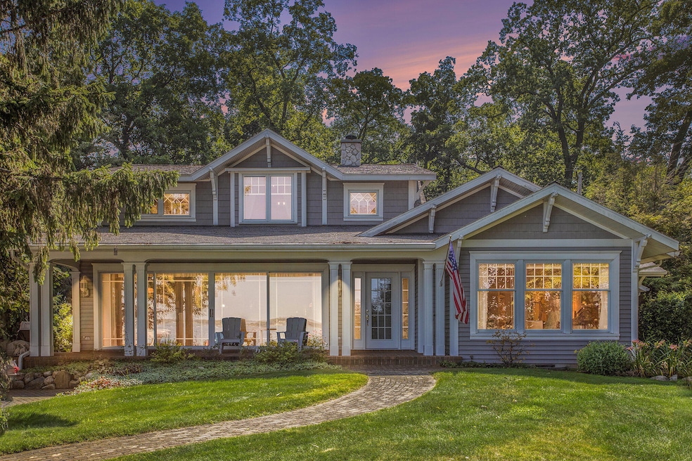 1142 N. Willow Beach