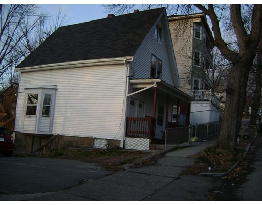 19 Westminster St unit B, Worcester, MA 01605 - photo 1