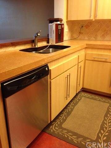 Bamboo kitchen cabinets, stainless steel appliance