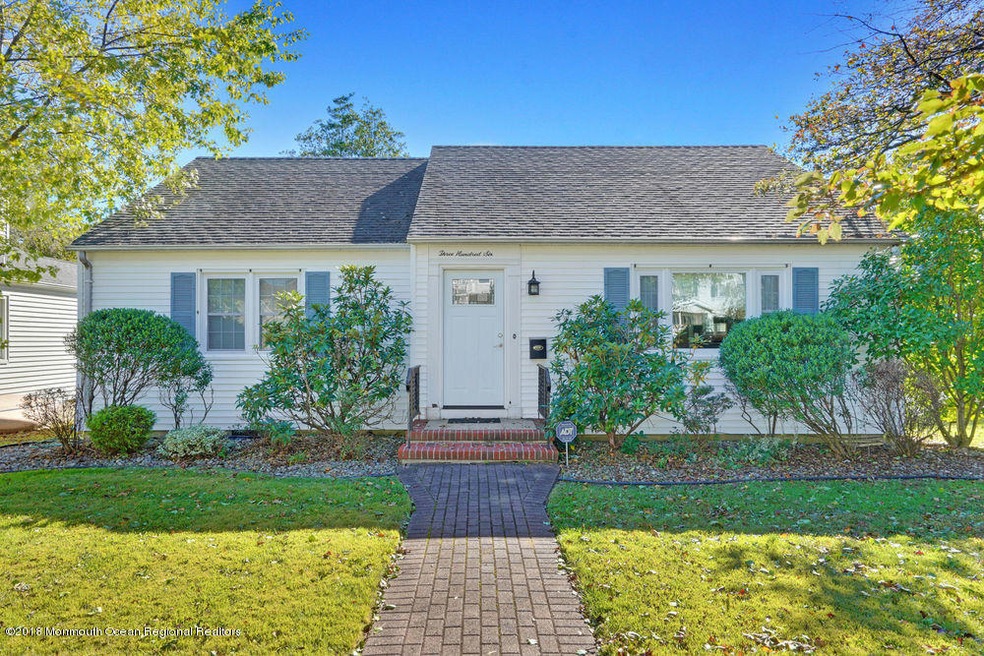 306 Laurel Ave.