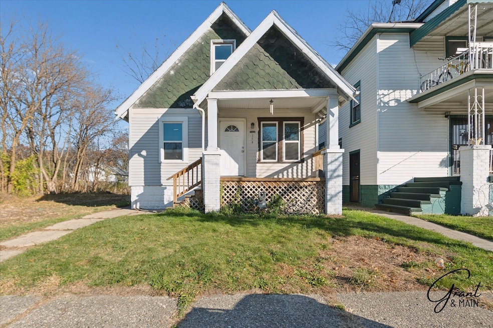 15488 Wildemere St, Detroit, MI 48238 - photo 1