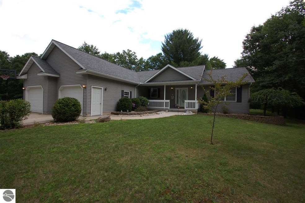 2943 Christie Dr, West Branch, MI 48661 - photo 1