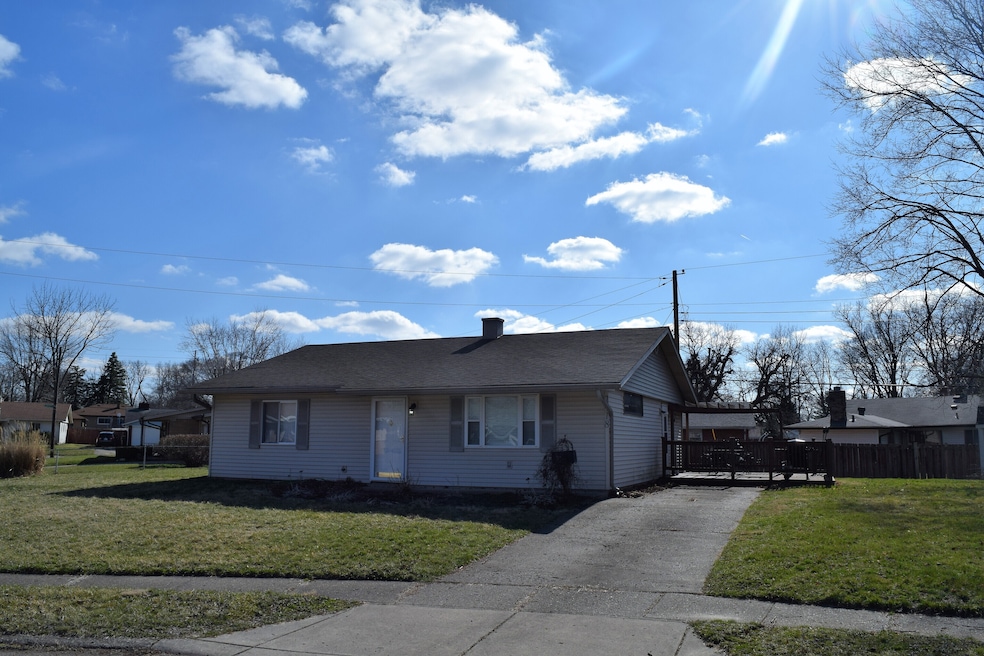 2918 Centre Ct, Indianapolis, IN 46203 - photo 1