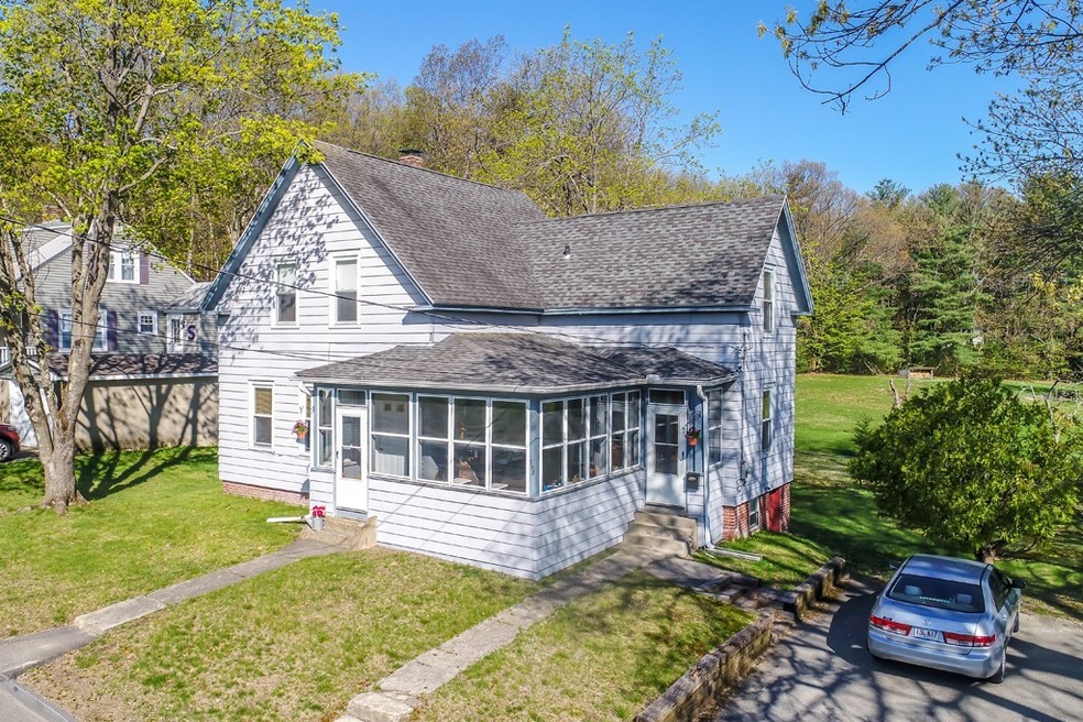 998 Westminster Hill Rd, Fitchburg, MA 01420 - photo 1