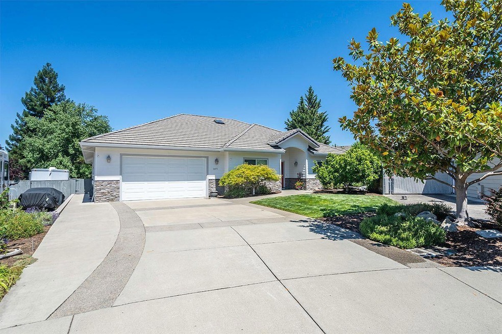 2473 Greenfield Ct, Medford, OR 97504 - photo 1