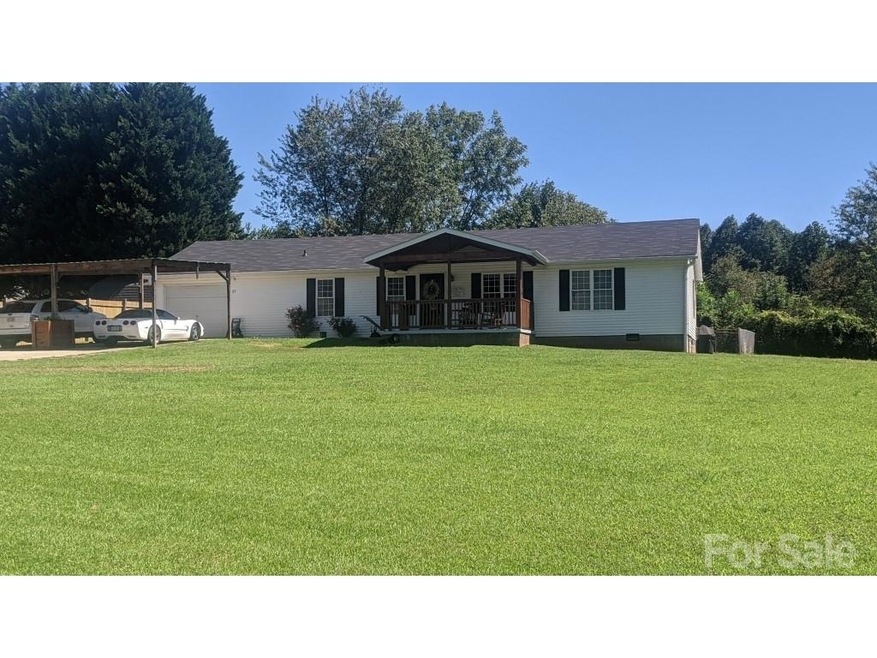 27 Sugarloaf Ln, Hendersonville, NC 28792 - photo 1