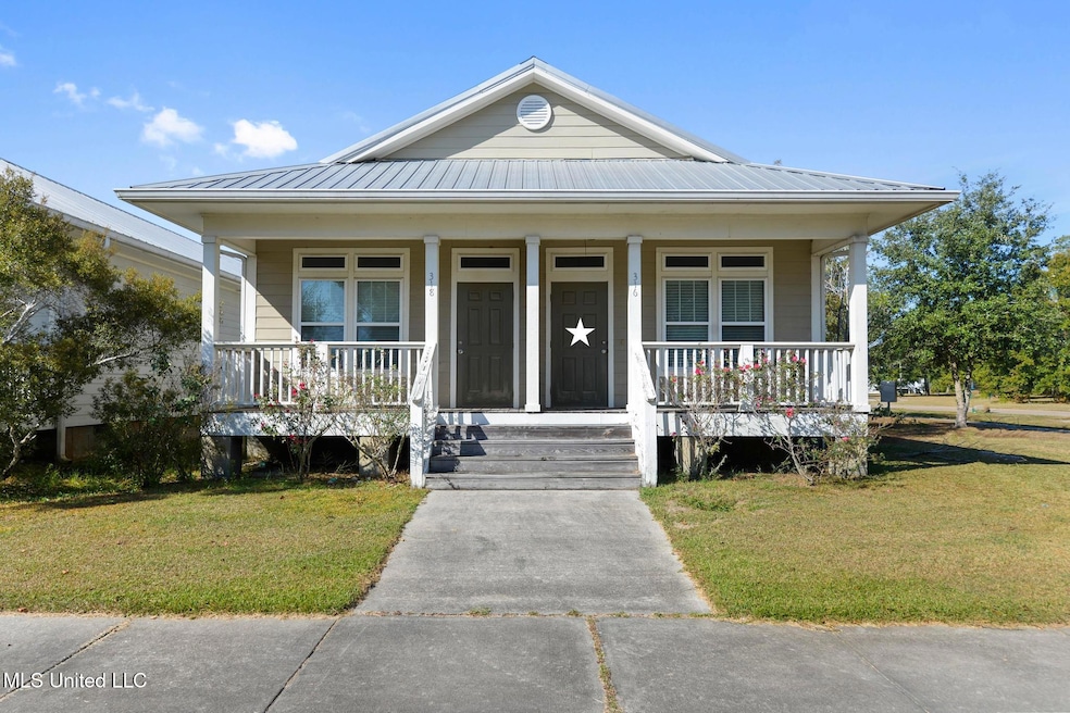 316 Saint Francis St, Bay St. Louis, MS 39520 - photo 1
