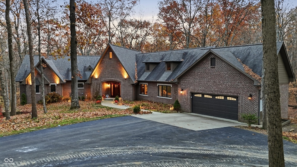 8851 S Peoga Rd, Trafalgar, IN 46181 - photo 1