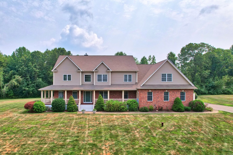 17 Hunters Ridge, Wolcott, CT 06716 - photo 1