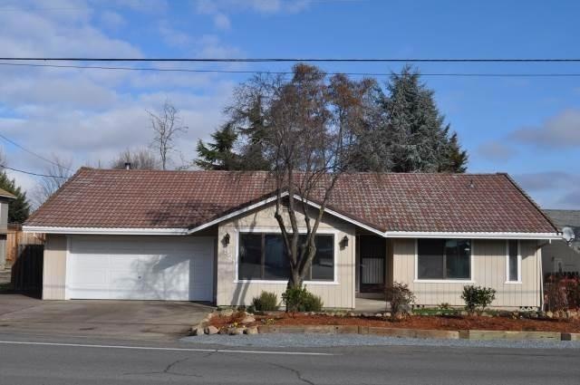 1921 Spring St, Medford, OR 97504 - photo 1