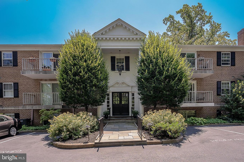 919 Montgomery Ave unit 2-4, Bryn Mawr, PA 19010 - photo 1